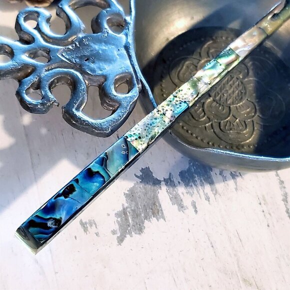 Artisan Natural Iridescent Philippines Paua Abalone Shell 7\